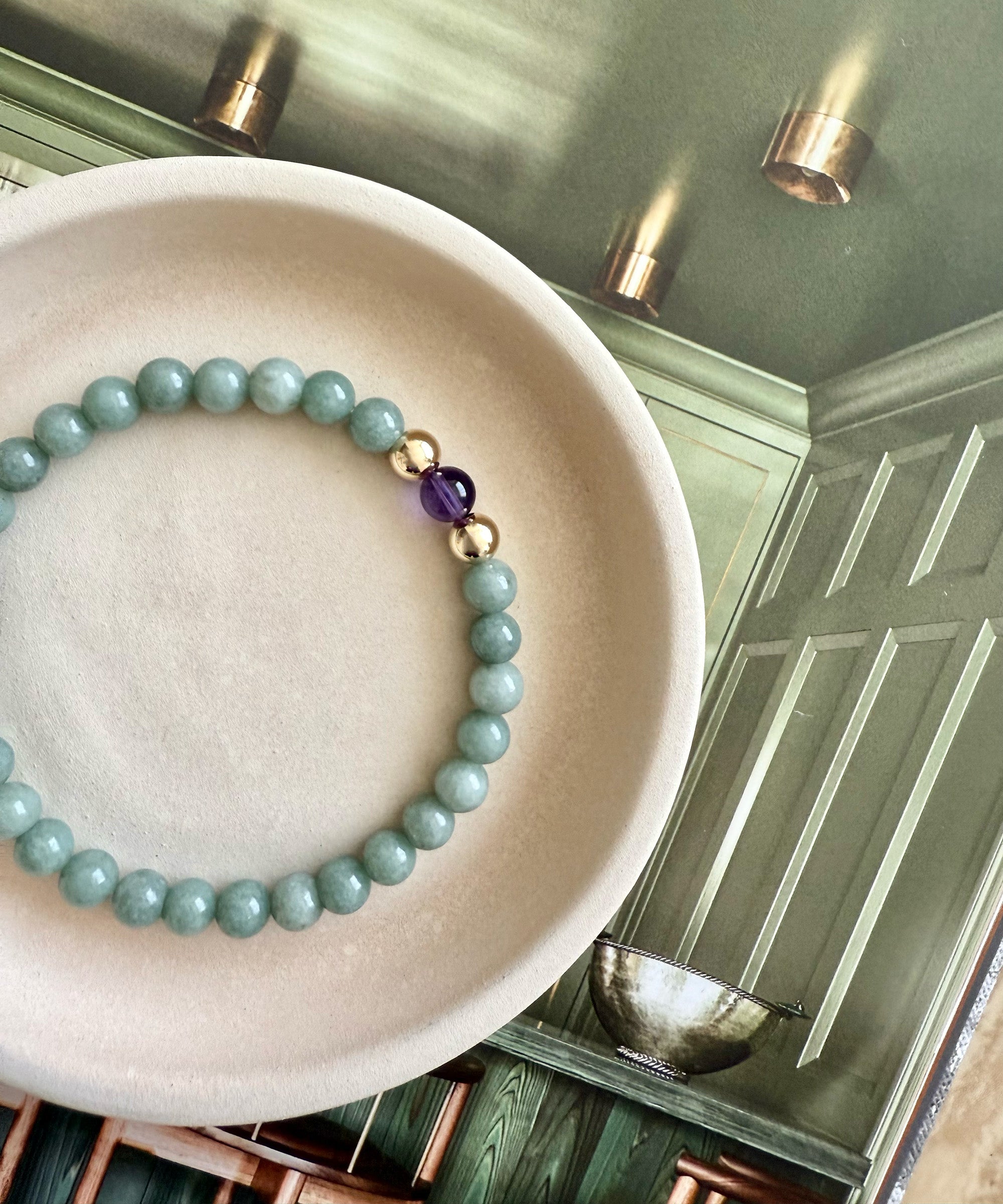 AQUARIUS ABUNDANCE BRACELET WITH AMETHYST & JADE