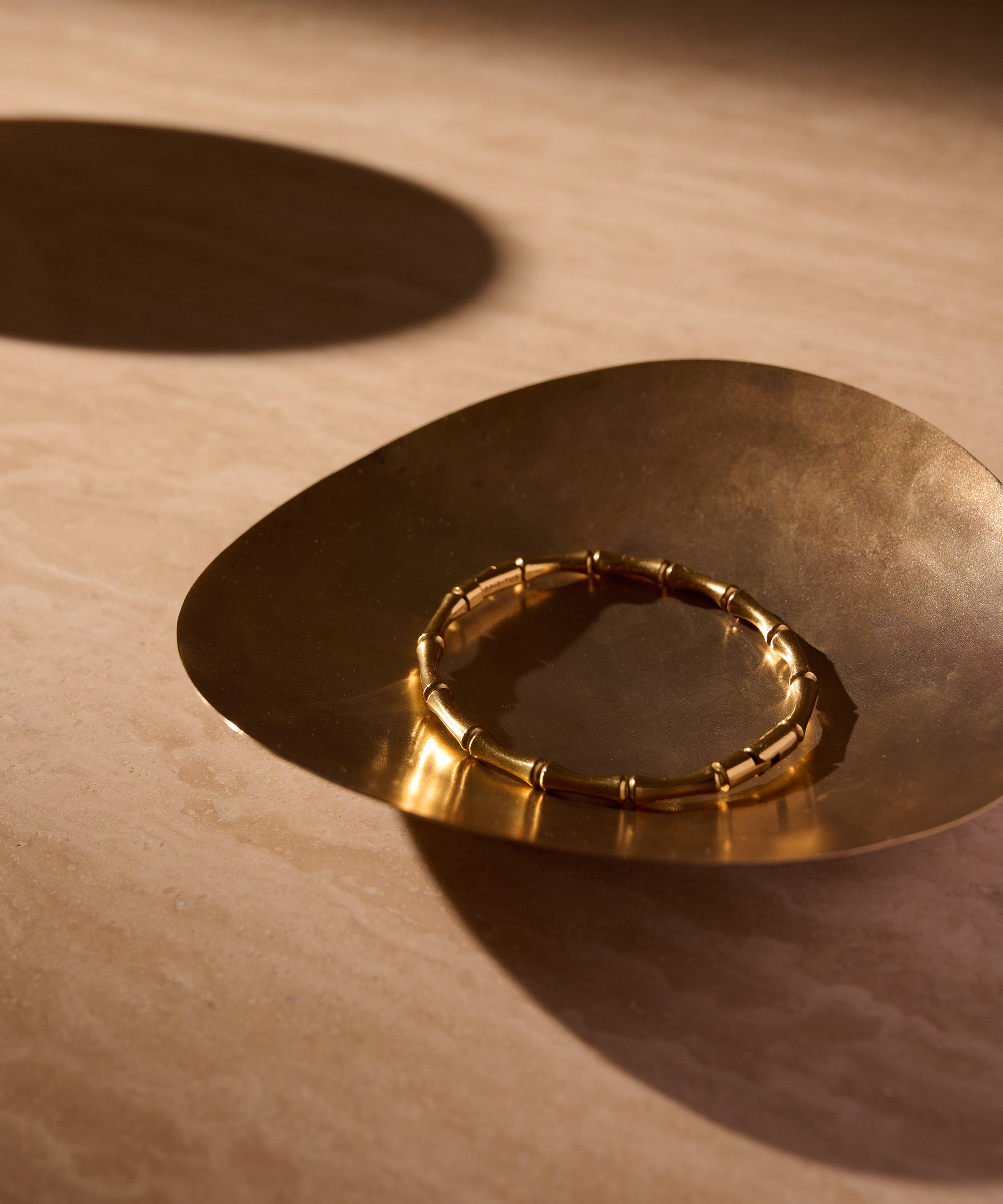 GOLDEN RESILIENCE BRACELET