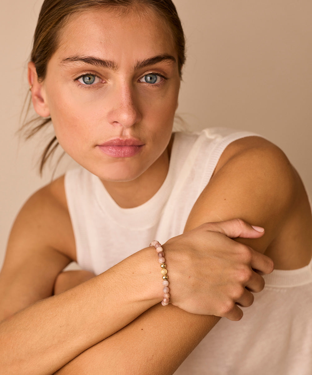 INNER FREEDOM BRACELET WITH RUTILATED QUARTZ & SUNSTONE