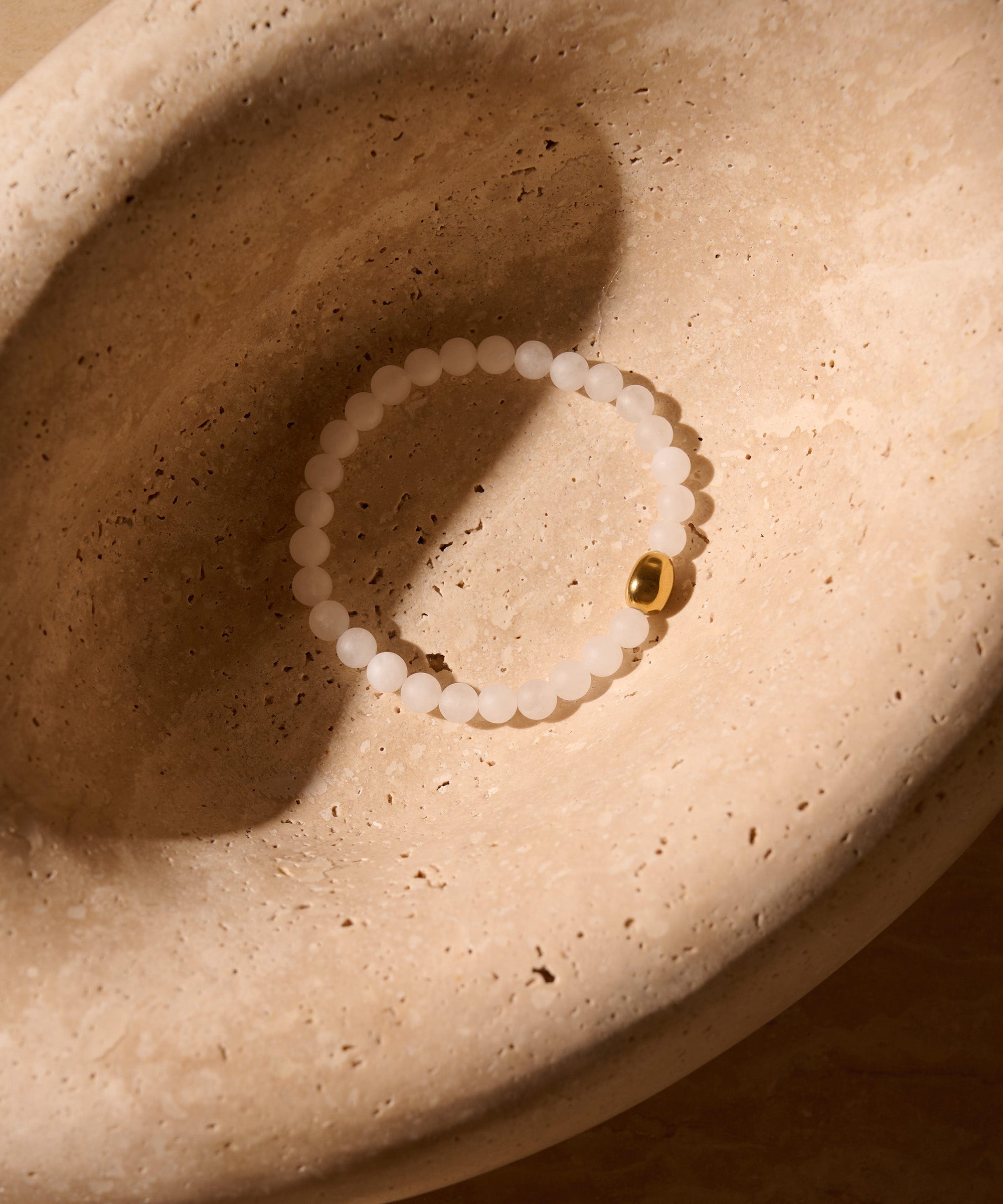 PRIMAL PEACE BRACELET WITH WHITE JADE