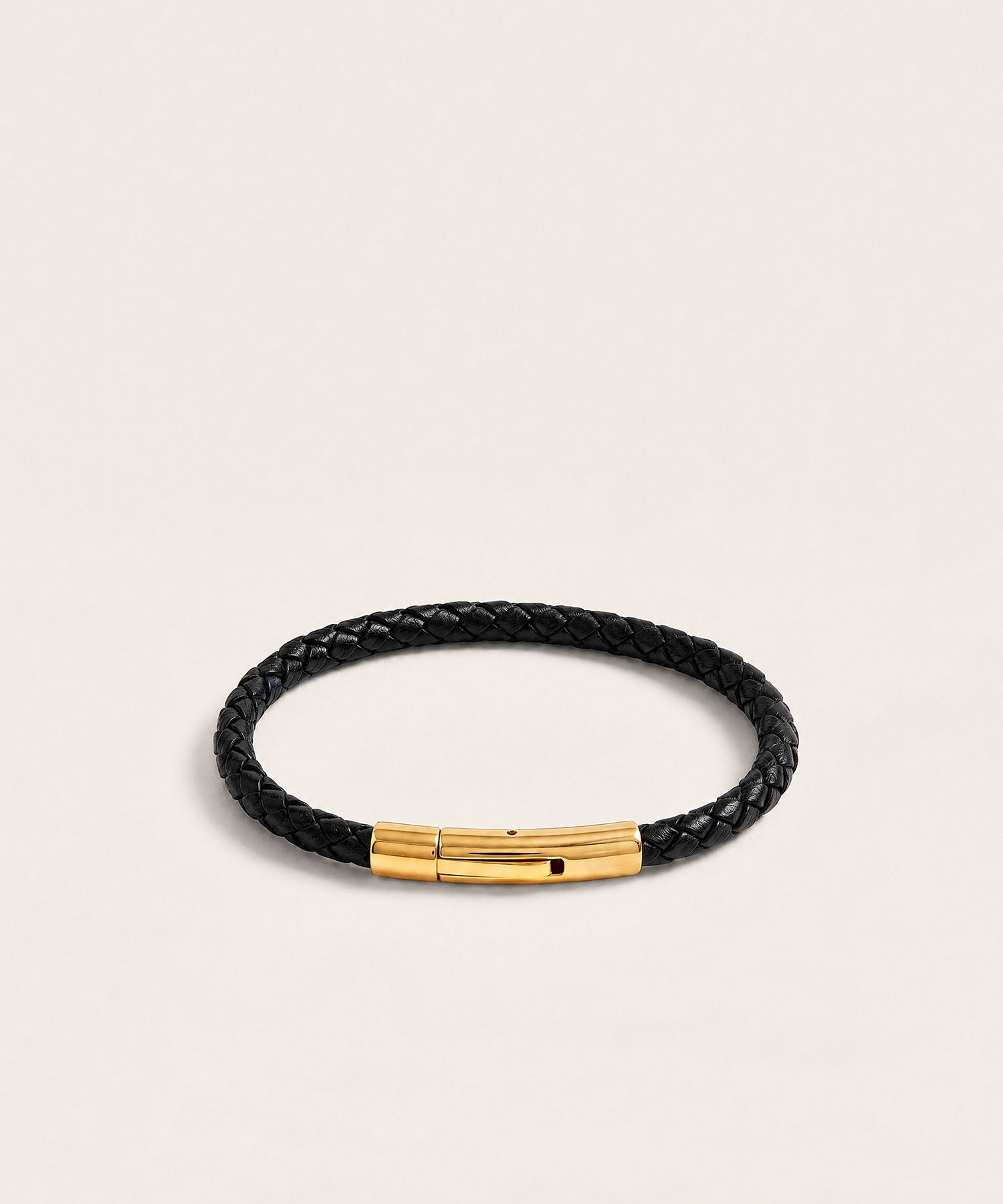 THE RESILIENCE BRACELET WITH LEATHER