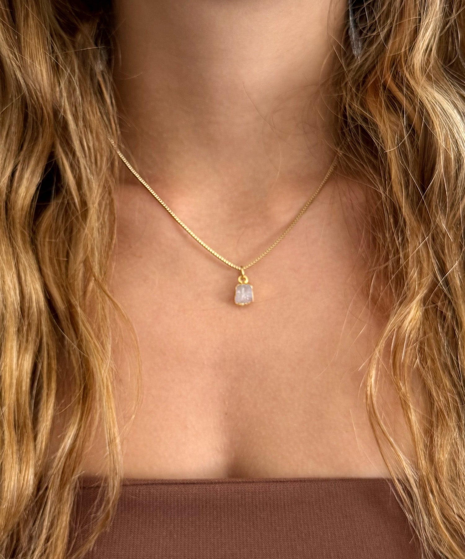 THE GEMINI NECKLACE WITH MOONSTONE