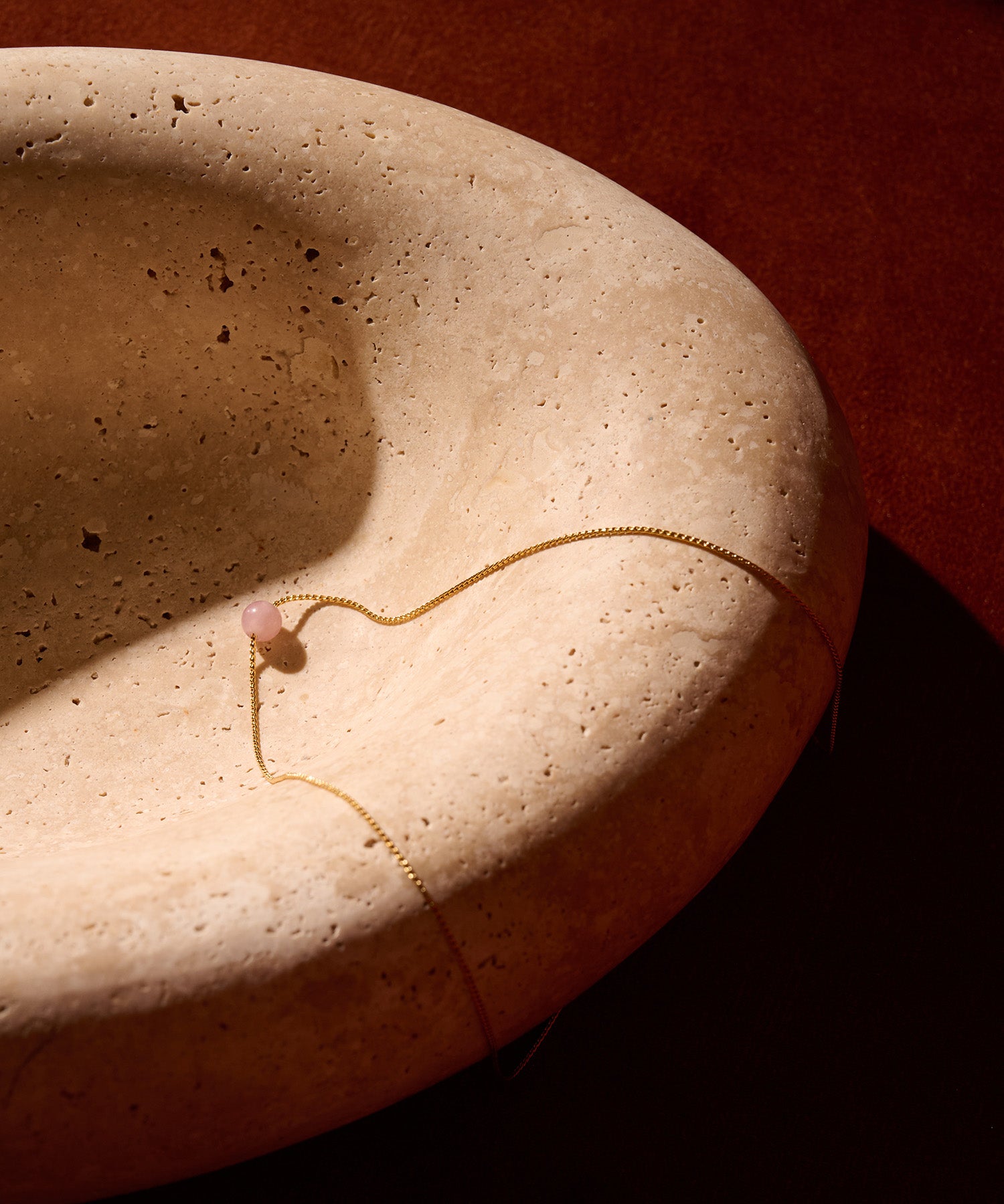 THE UNIVERSAL LOVE NECKLACE WITH ROSE QUARTZ