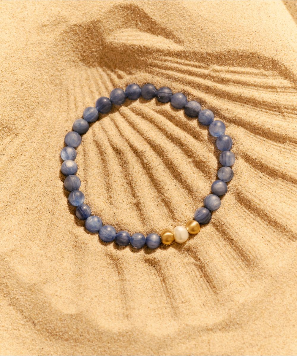 WANDERLUST VOYAGER BRACELET WITH PEARL & KYANITE