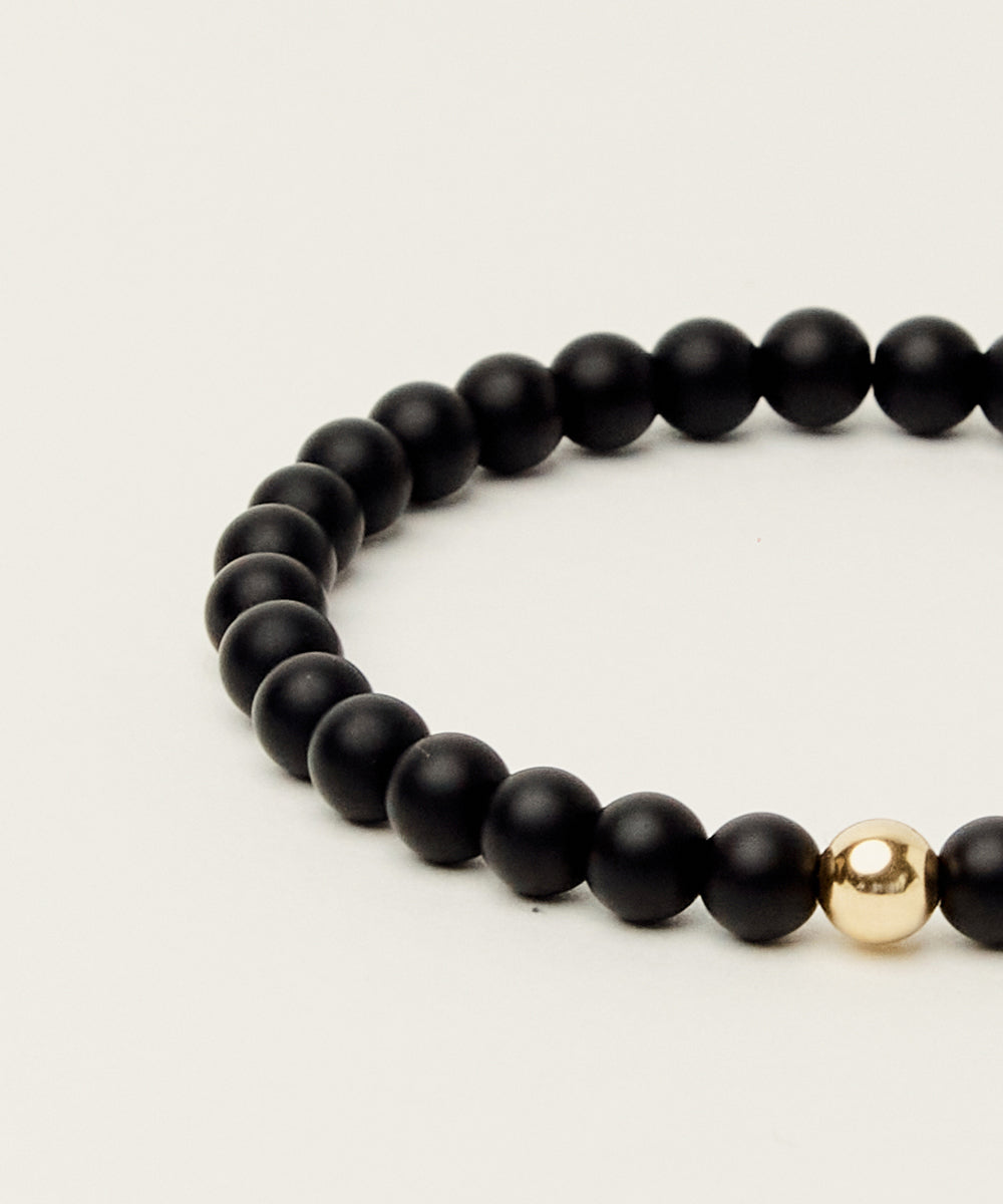 PROTECTION BRACELET WITH ONYX
