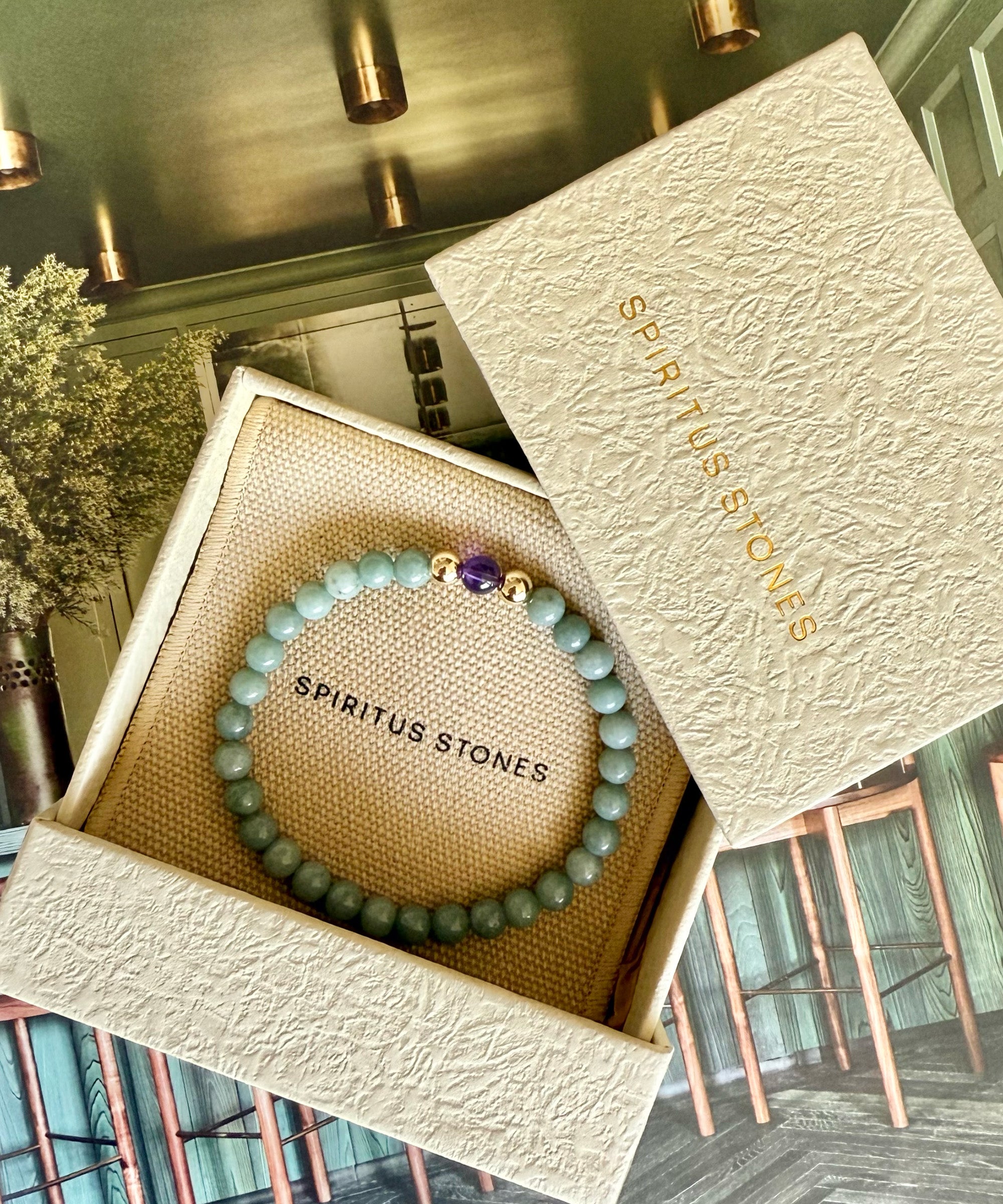 AQUARIUS ABUNDANCE BRACELET WITH AMETHYST & JADE