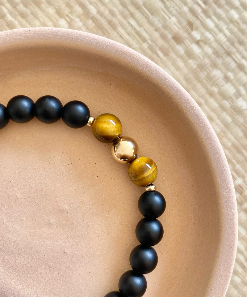 CALM COURAGE BRACELET WITH ONYX & TIGER'S EYE (LIMITED-EDITION)
