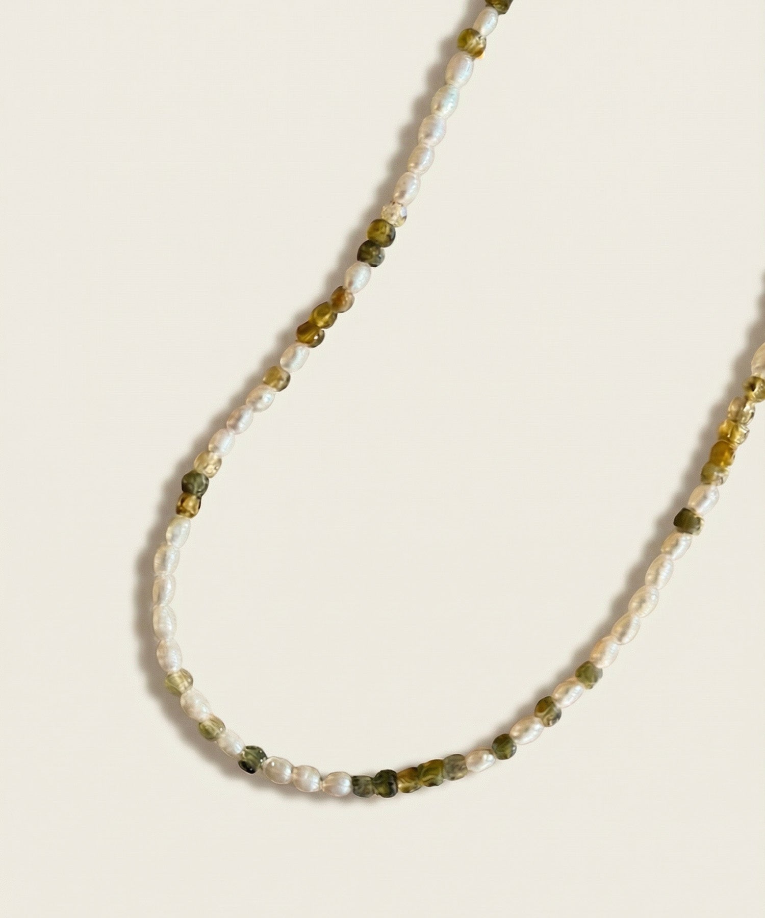 DIVINE LOVE NECKLACE WITH TSAVORITE GARNET & PEARLS