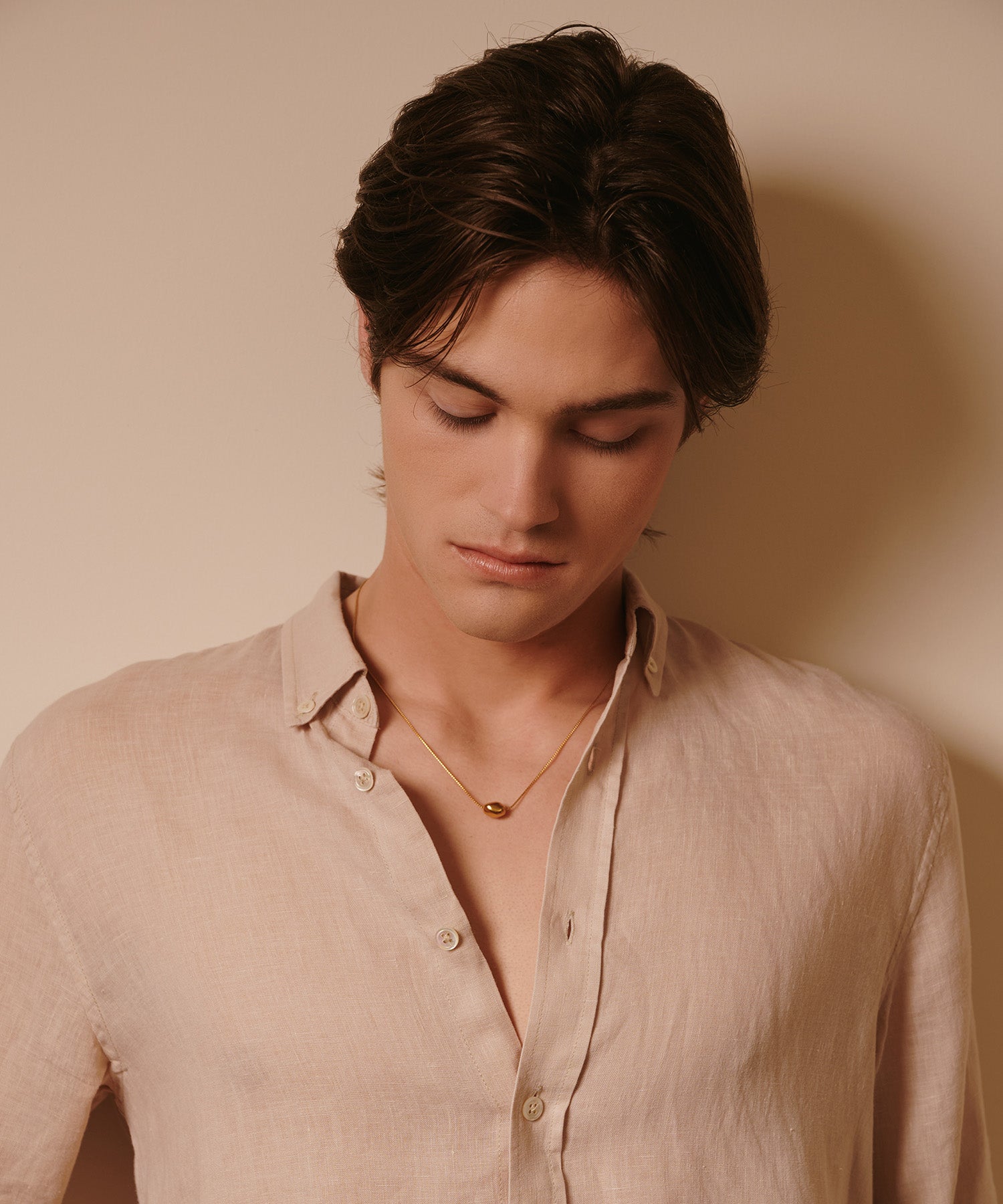 LIGHT SOURCE NECKLACE