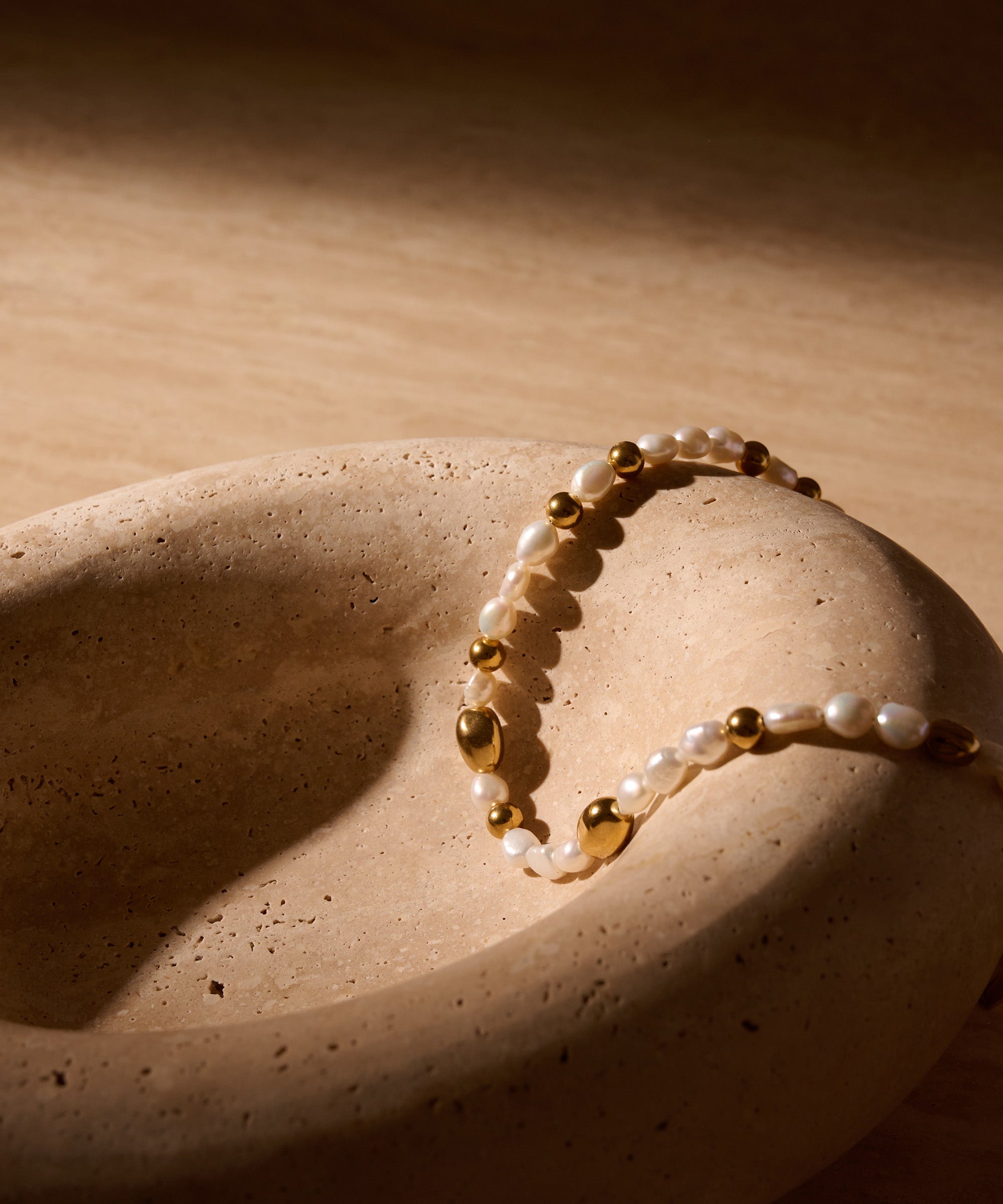 PRIMAL SAGE NECKLACE WITH PEARLS