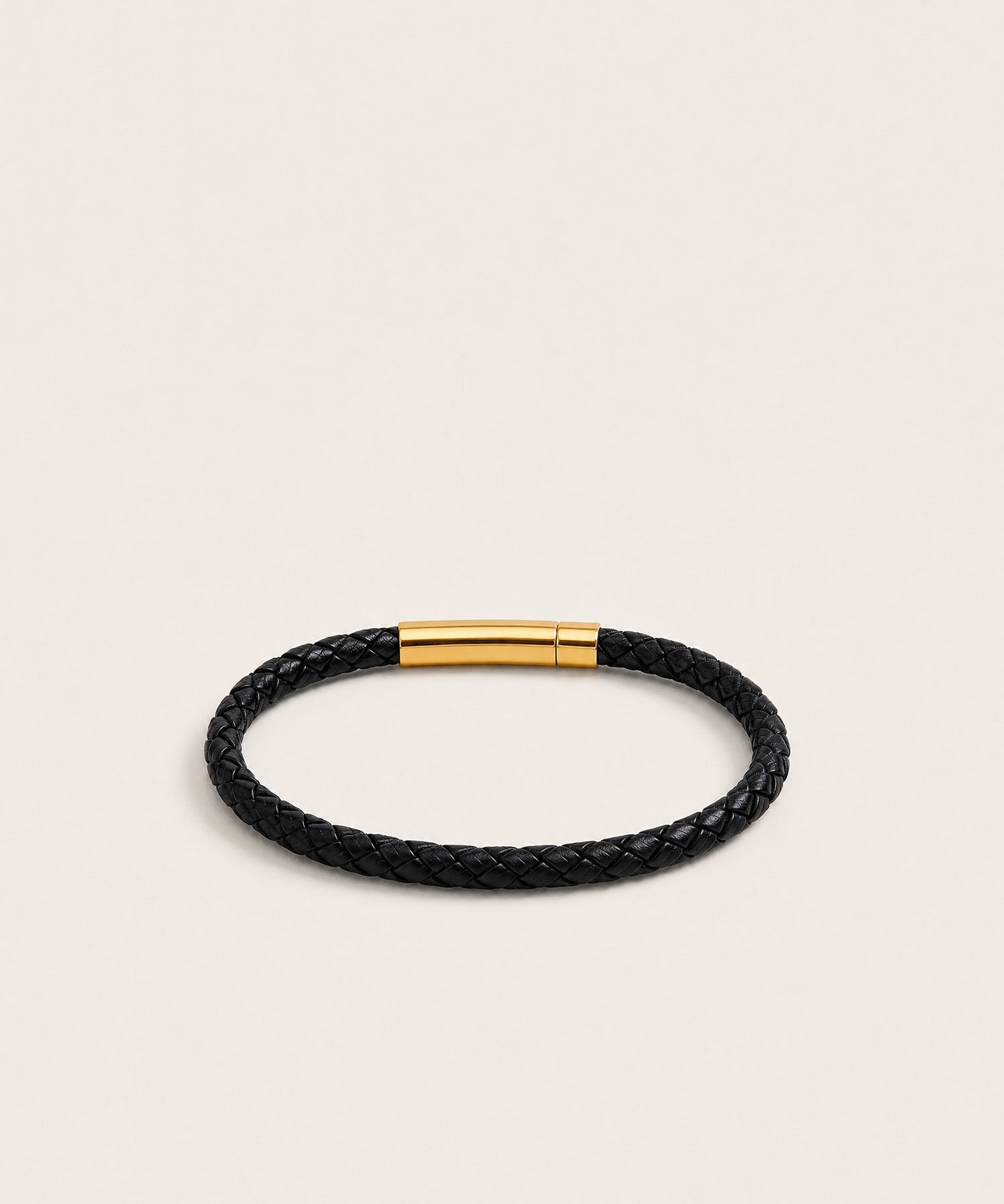 THE RESILIENCE BRACELET WITH LEATHER