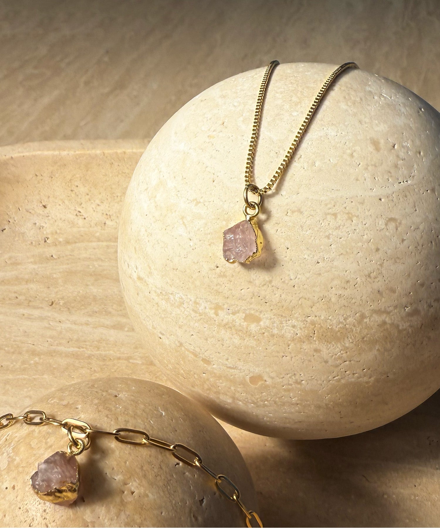THE LIBRA NECKLACE WITH ROSE QUARTZ