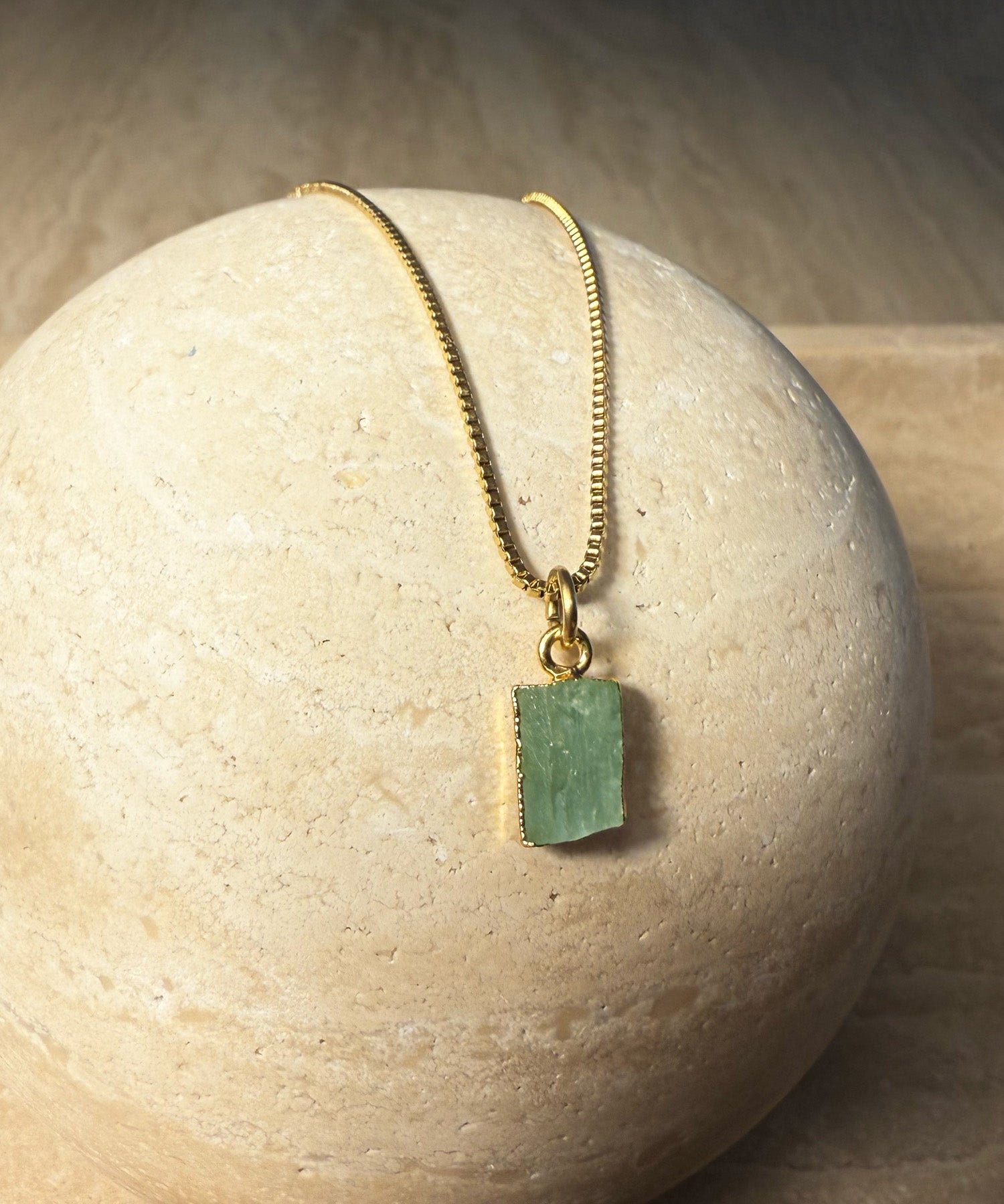 THE PISCES NECKLACE WITH AQUAMARINE