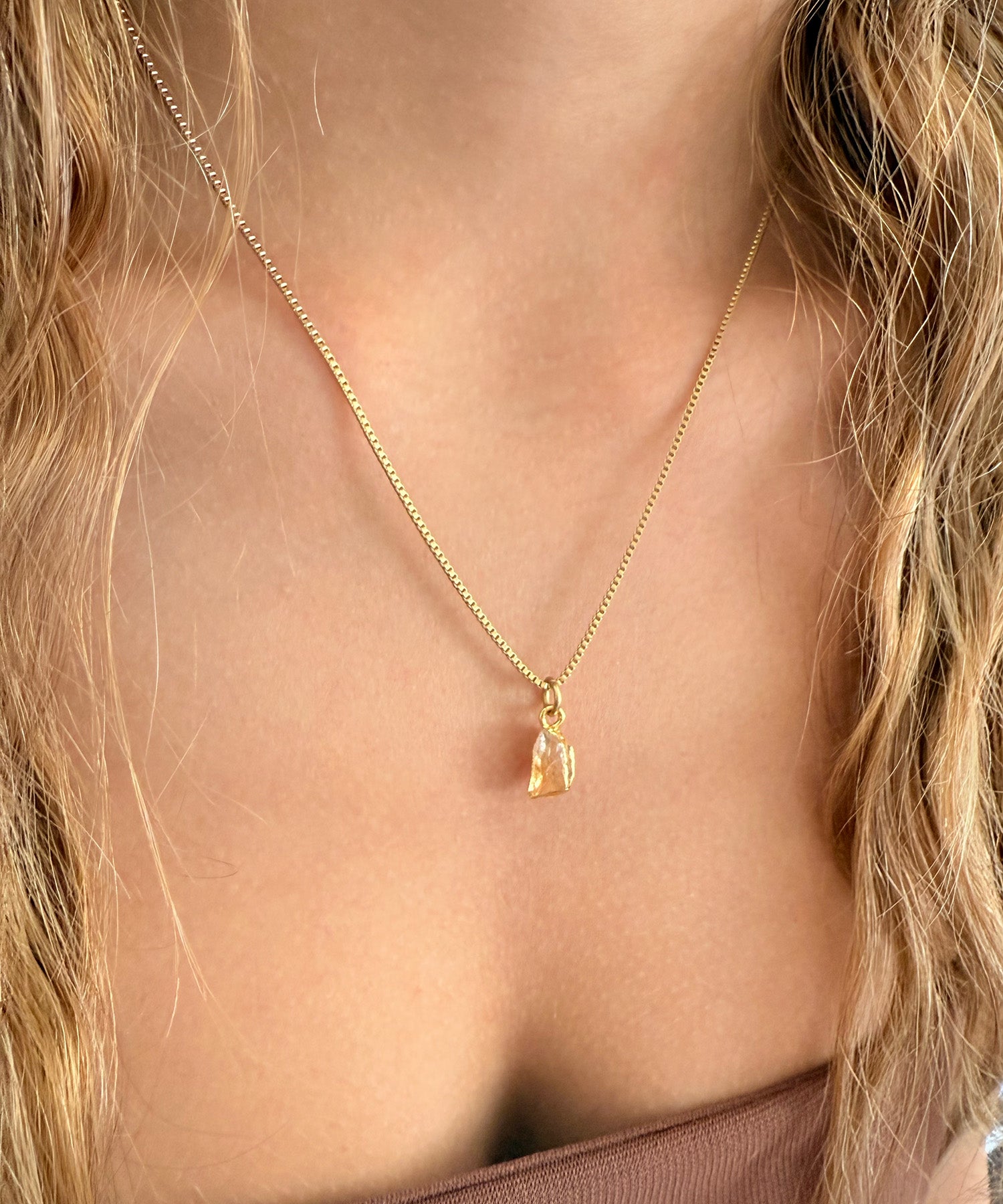 THE SCORPIO NECKLACE WITH CITRINE