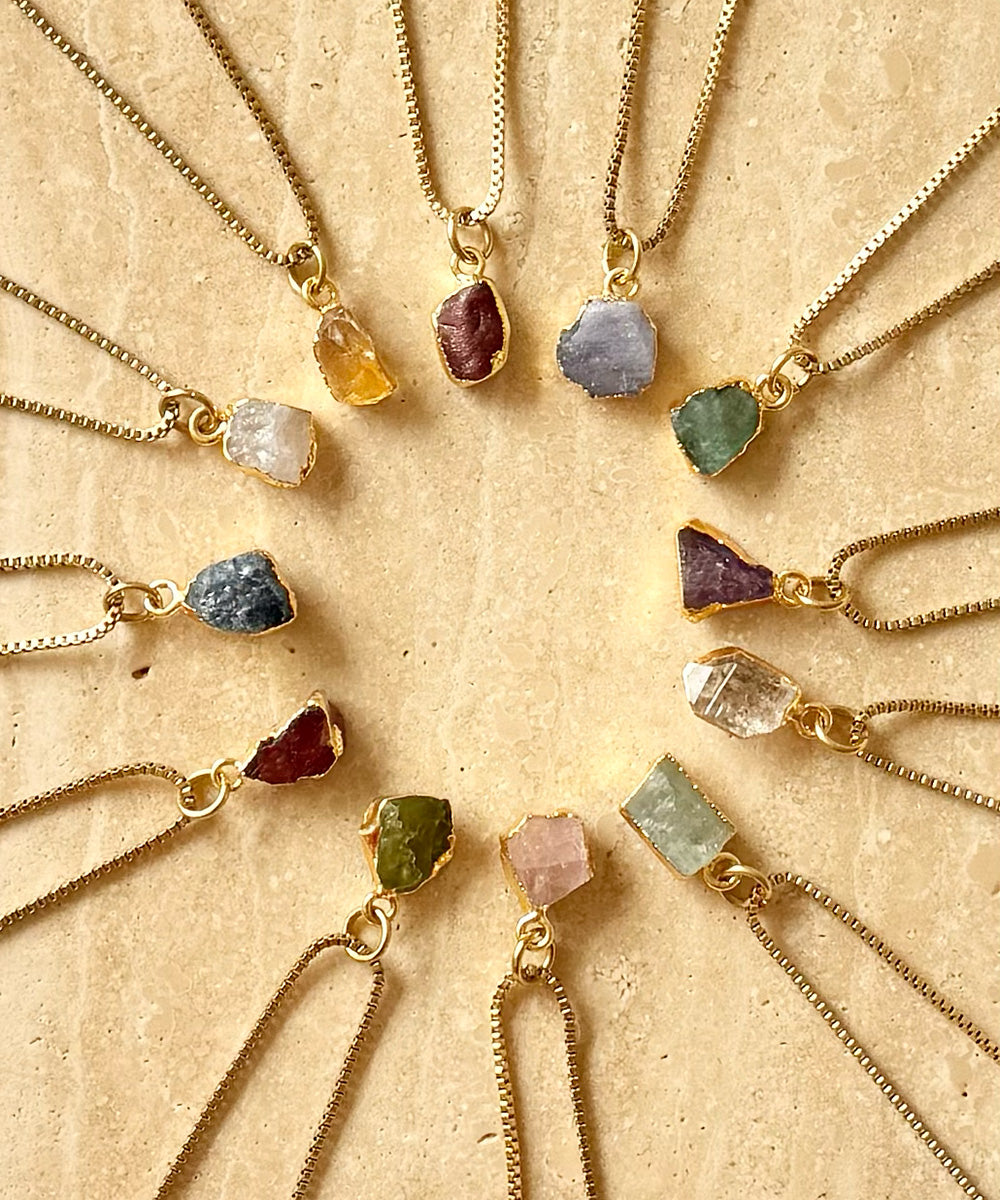 THE VIRGO NECKLACE WITH SAPPHIRE