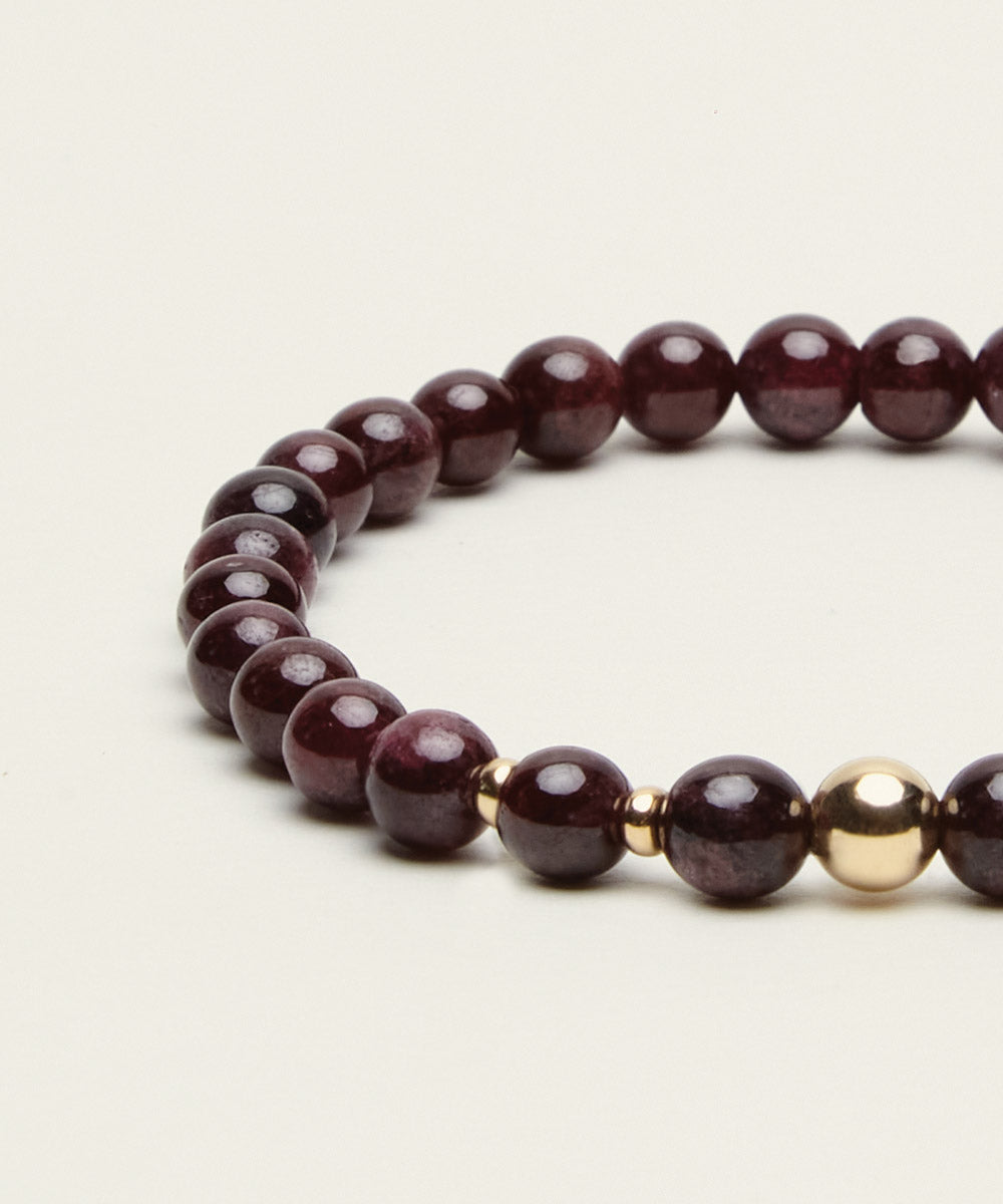 PASSION BRACELET WITH GARNET